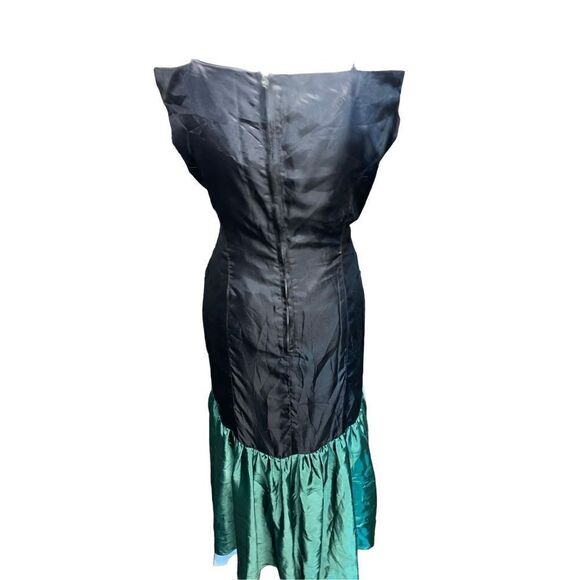 Beautiful Vintage Black and Green Taffeta special occasion dress - Picture 3 of 3